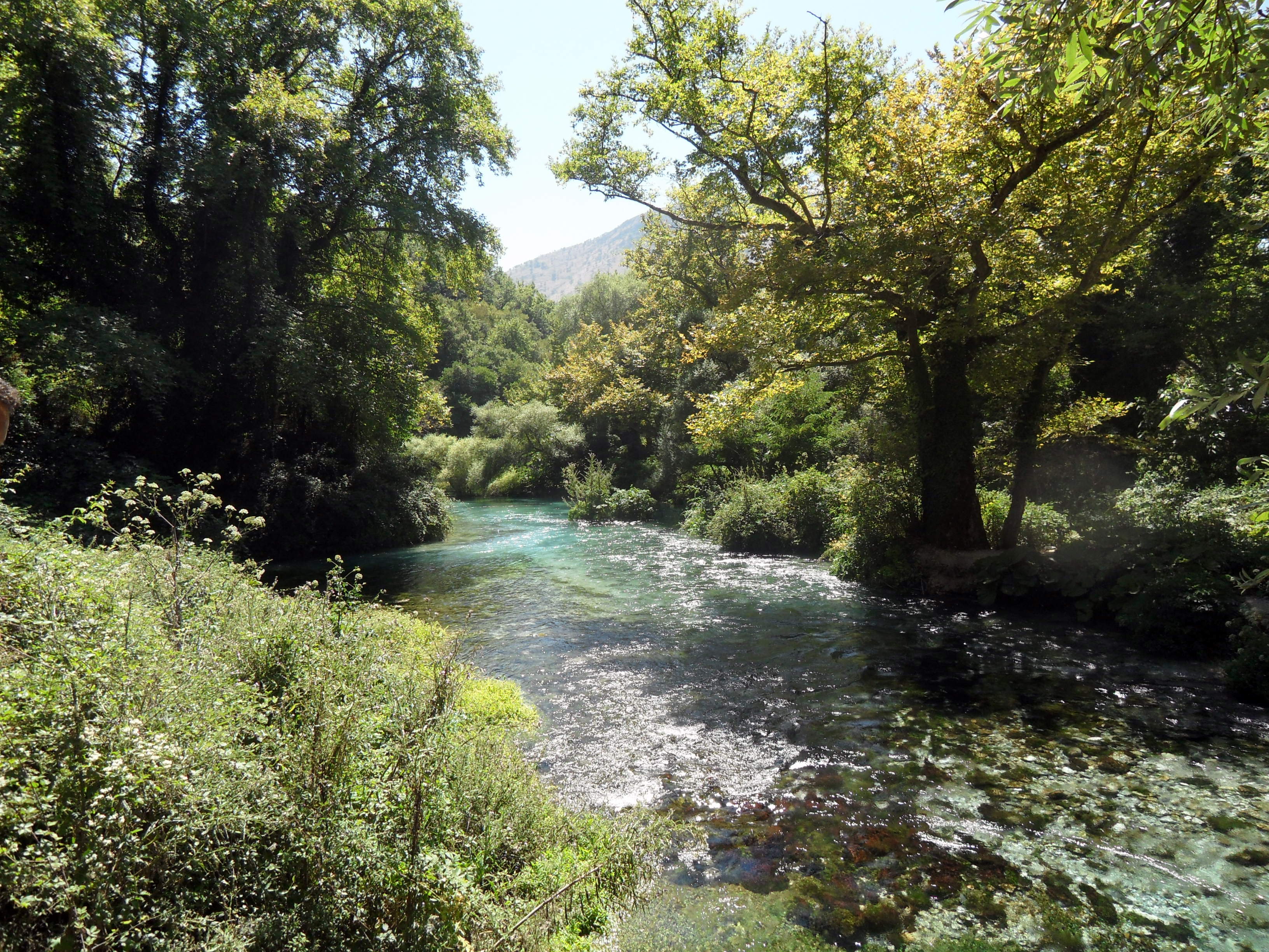 Albania, Syri i Kalter 3