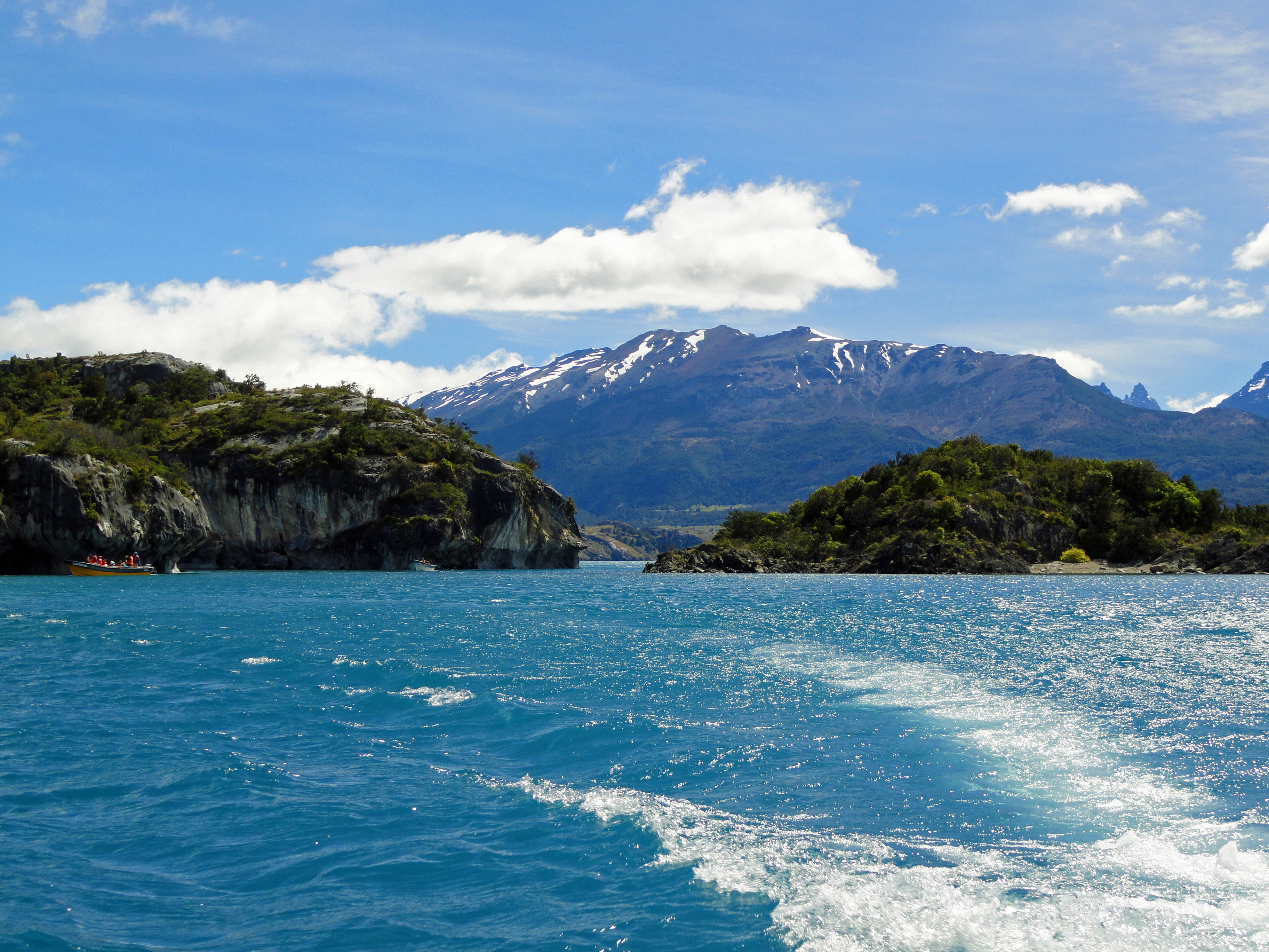 Lago General Carrera - Camino a Capilla de Mármol