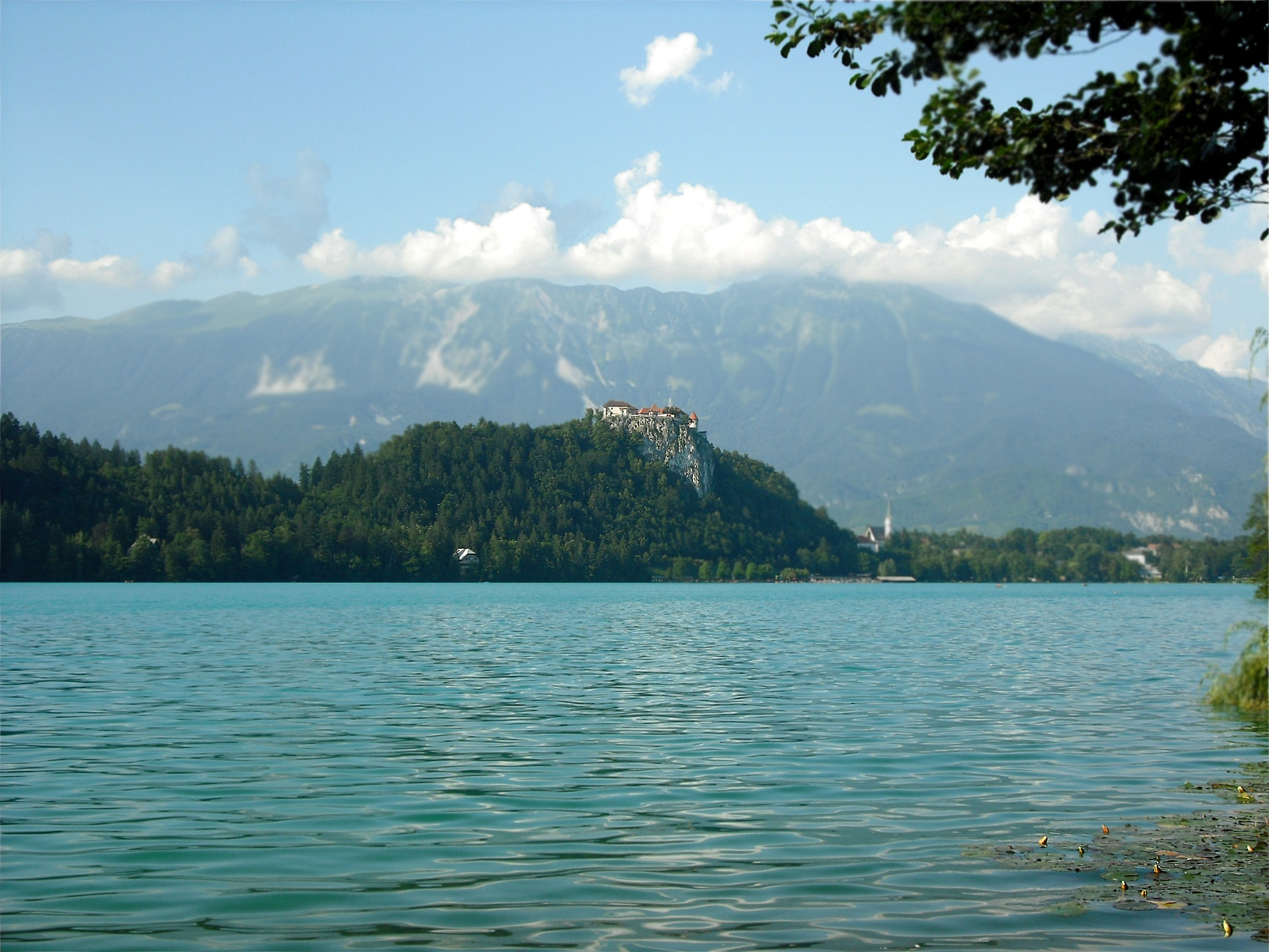 Lake Bled and the castle (7827282462)