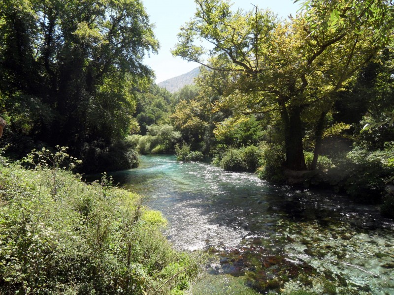 Albania, Syri i Kalter 3