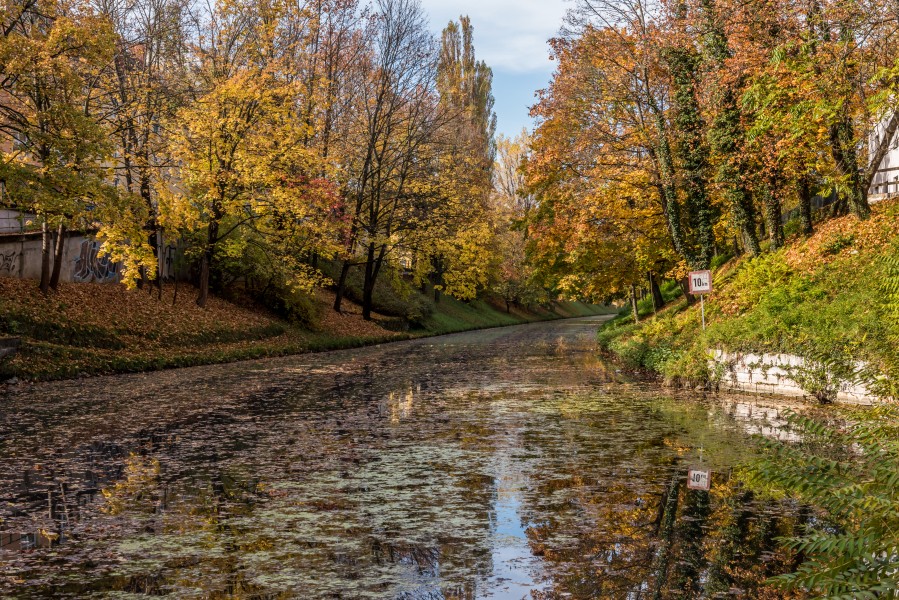 Klagenfurt Villacher Vorstadt Lendkanal Ost-Ende 18102017 1588