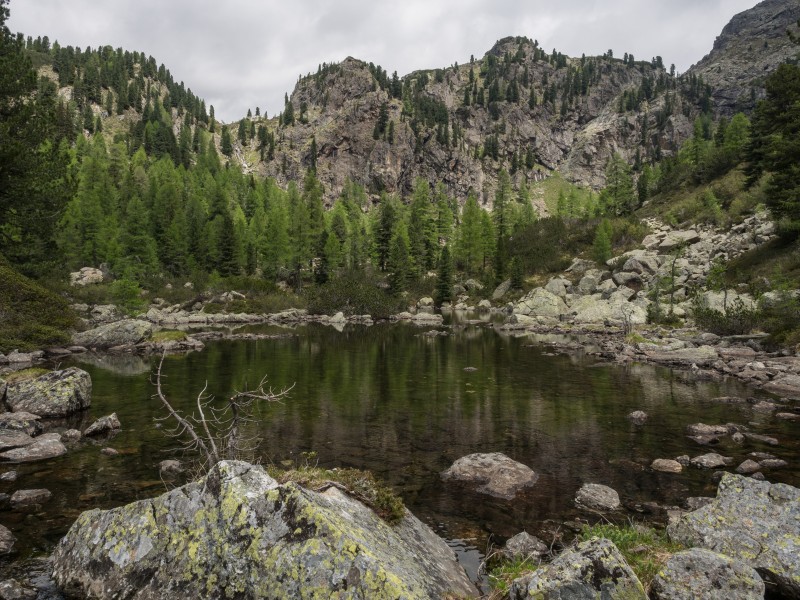 Lago della Val d'Inferno