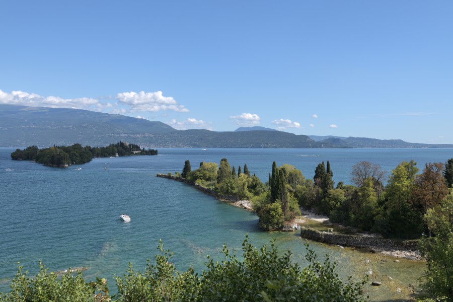 Lago di Garda isola Borghese