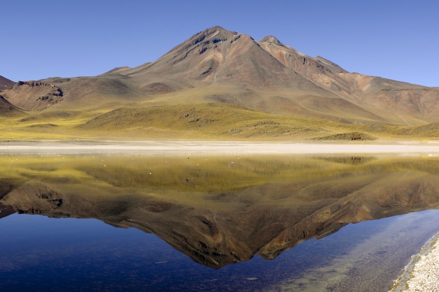 Laguna Miscanti (Antofagasta, Chile) 02