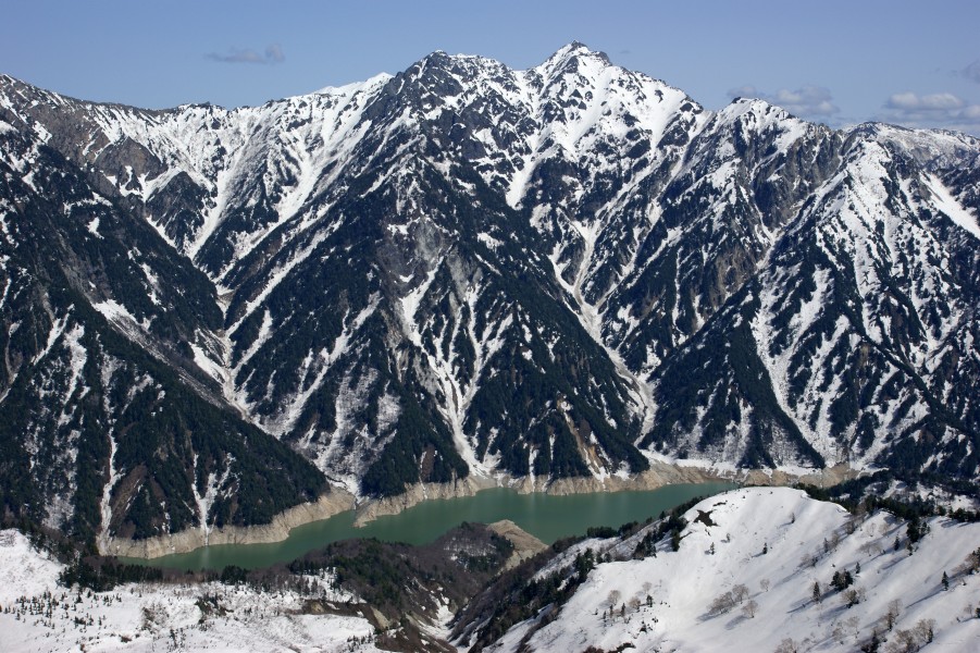 Lake Kurobe 01s4592