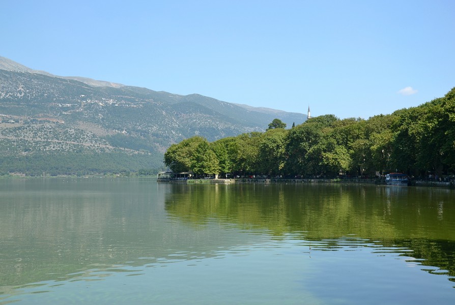 Pamvotida Lake (Λίμνη Παμβώτιδα) 02