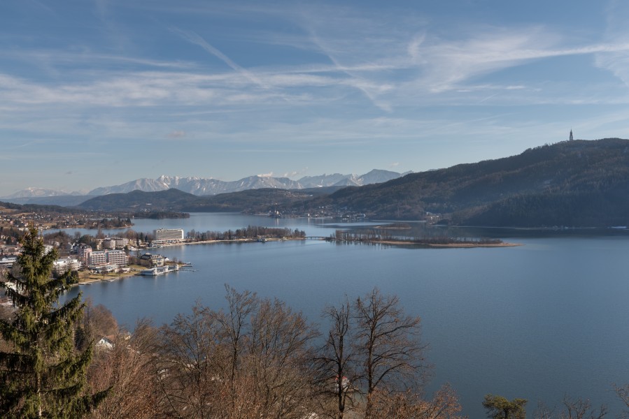 Poertschach am Woerther See Blick von der Hohen Gloriette 25022017 6359