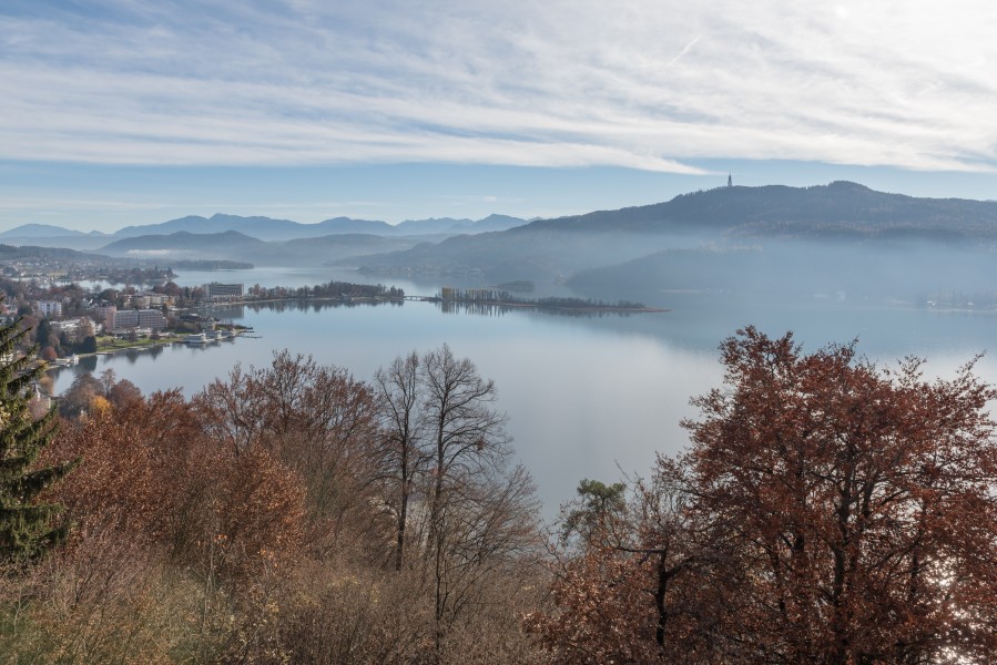 Poertschach Gloriette-Blick auf Woerther See und Halbinsel 19112015 9208