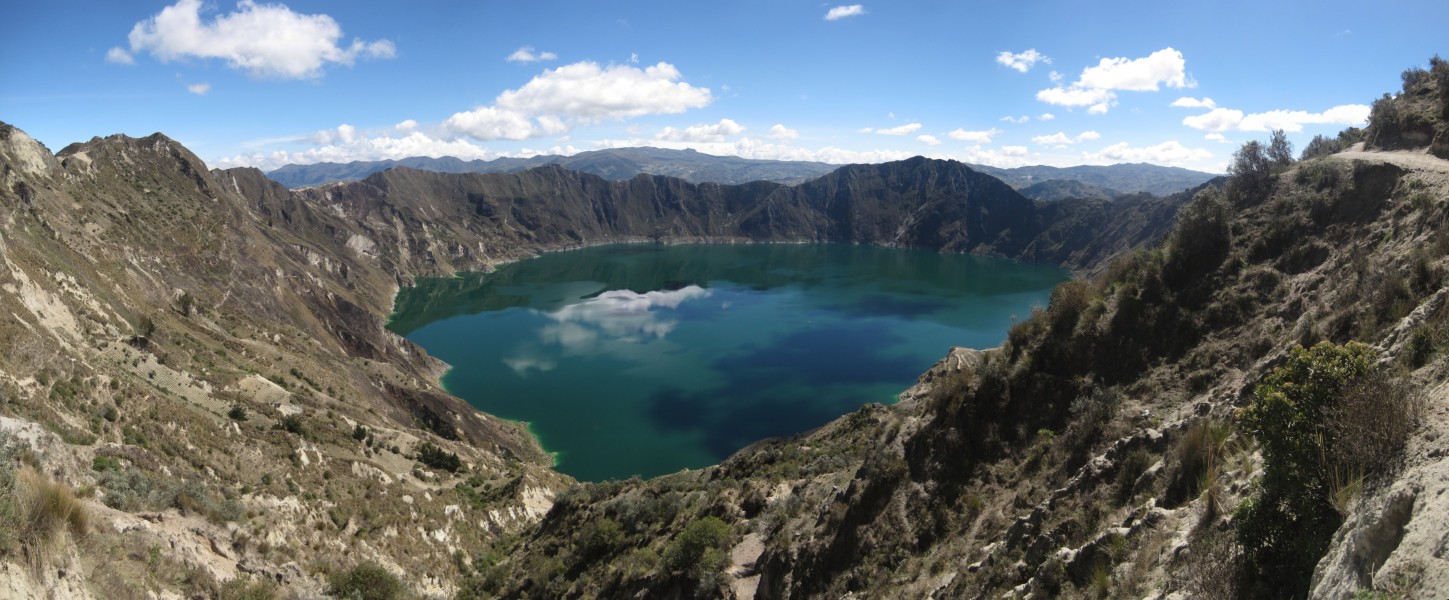 Quilotoa crater lake, Ecuador, Jan 2010