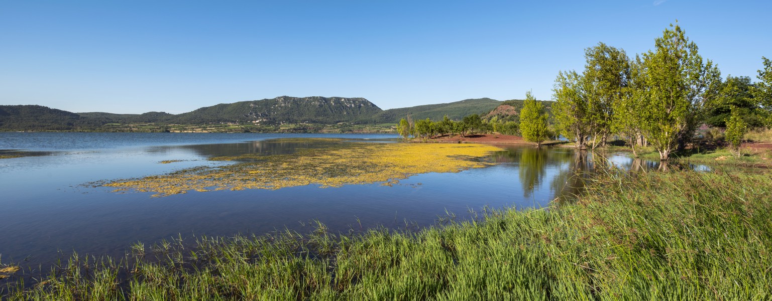 Salagou Lake, Celles cf02