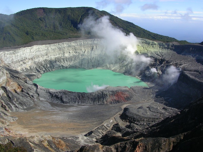Vulkan Poas in Costa Rica DSCN0353