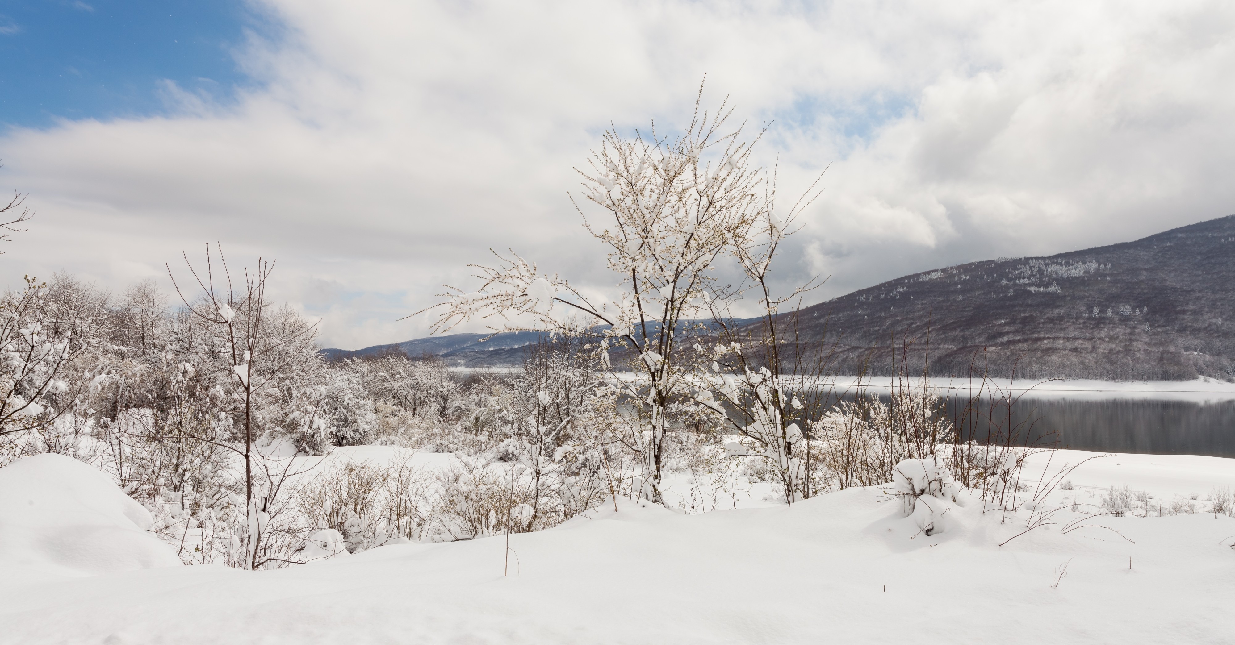 Lago Mavrovo, Macedonia, 2014-04-17, DD 20