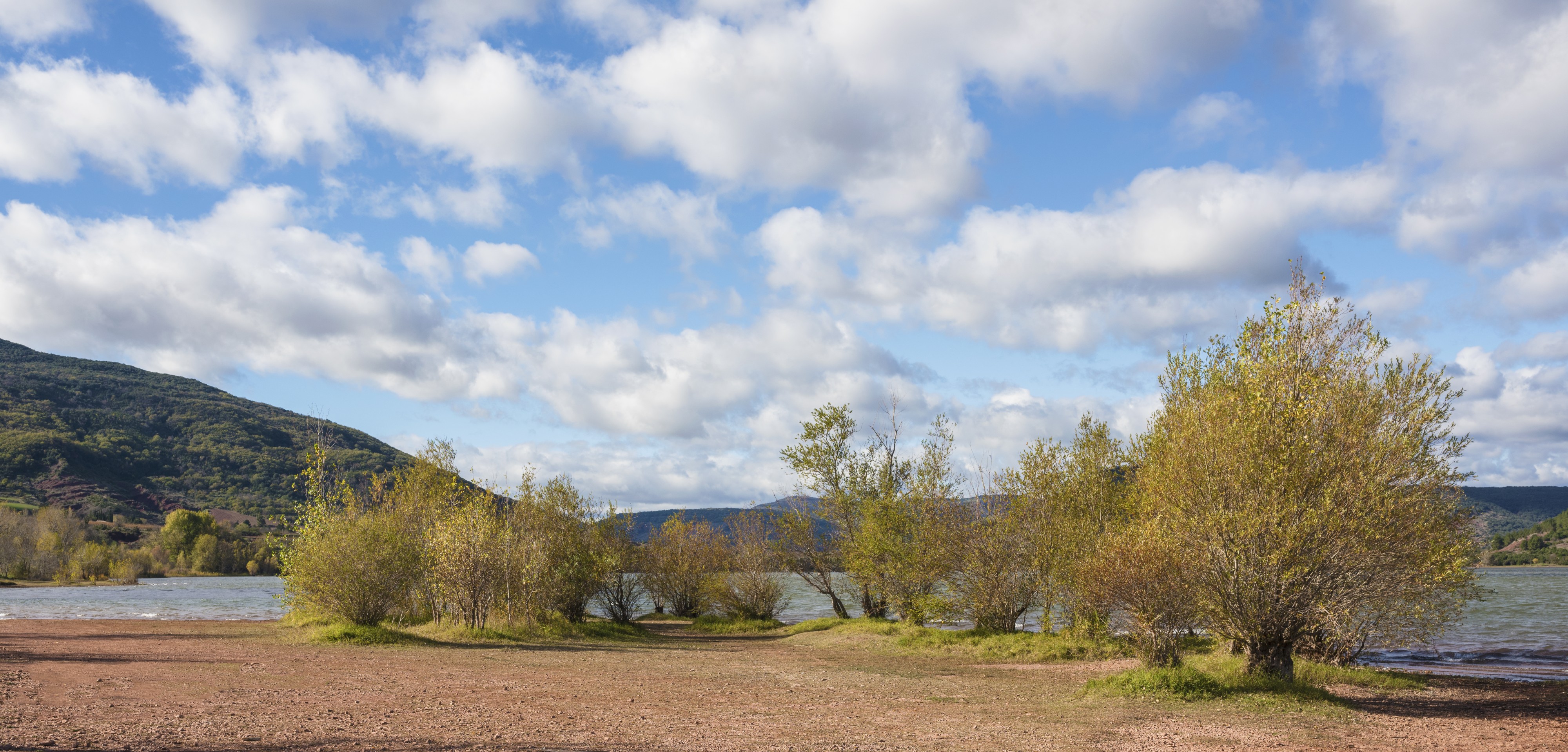 Salagou Lake, Liausson 07