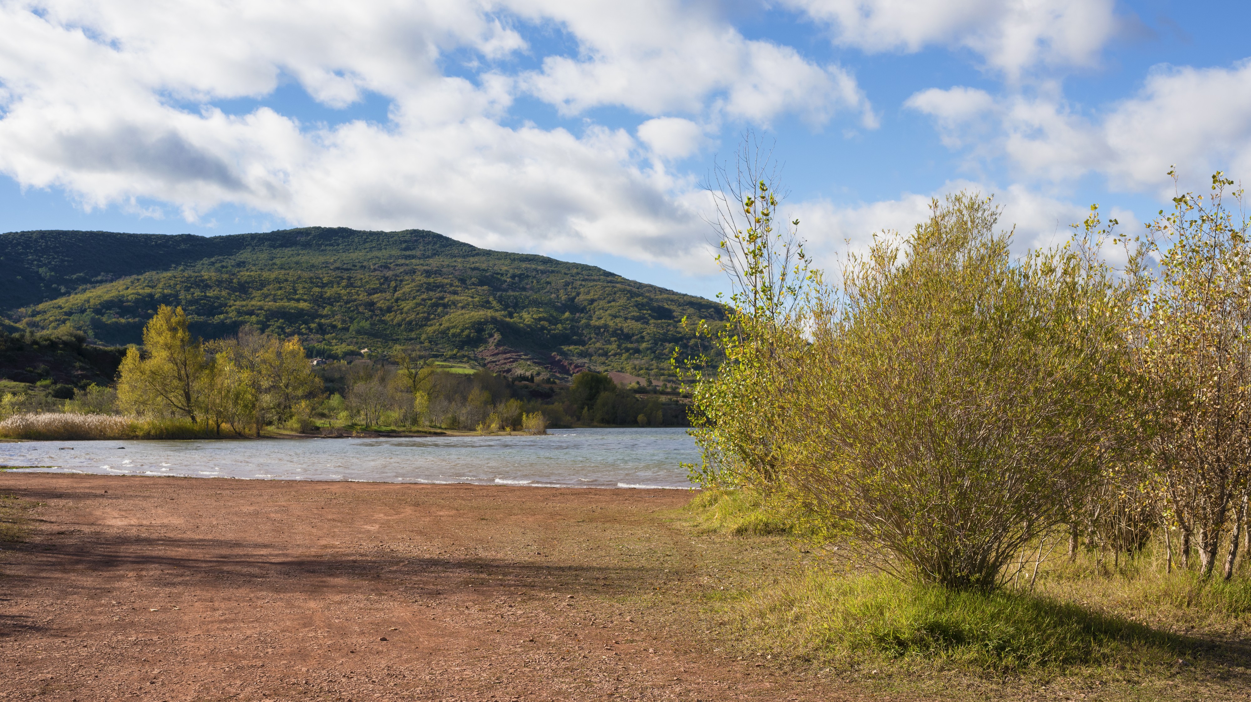 Salagou Lake, Liausson 08