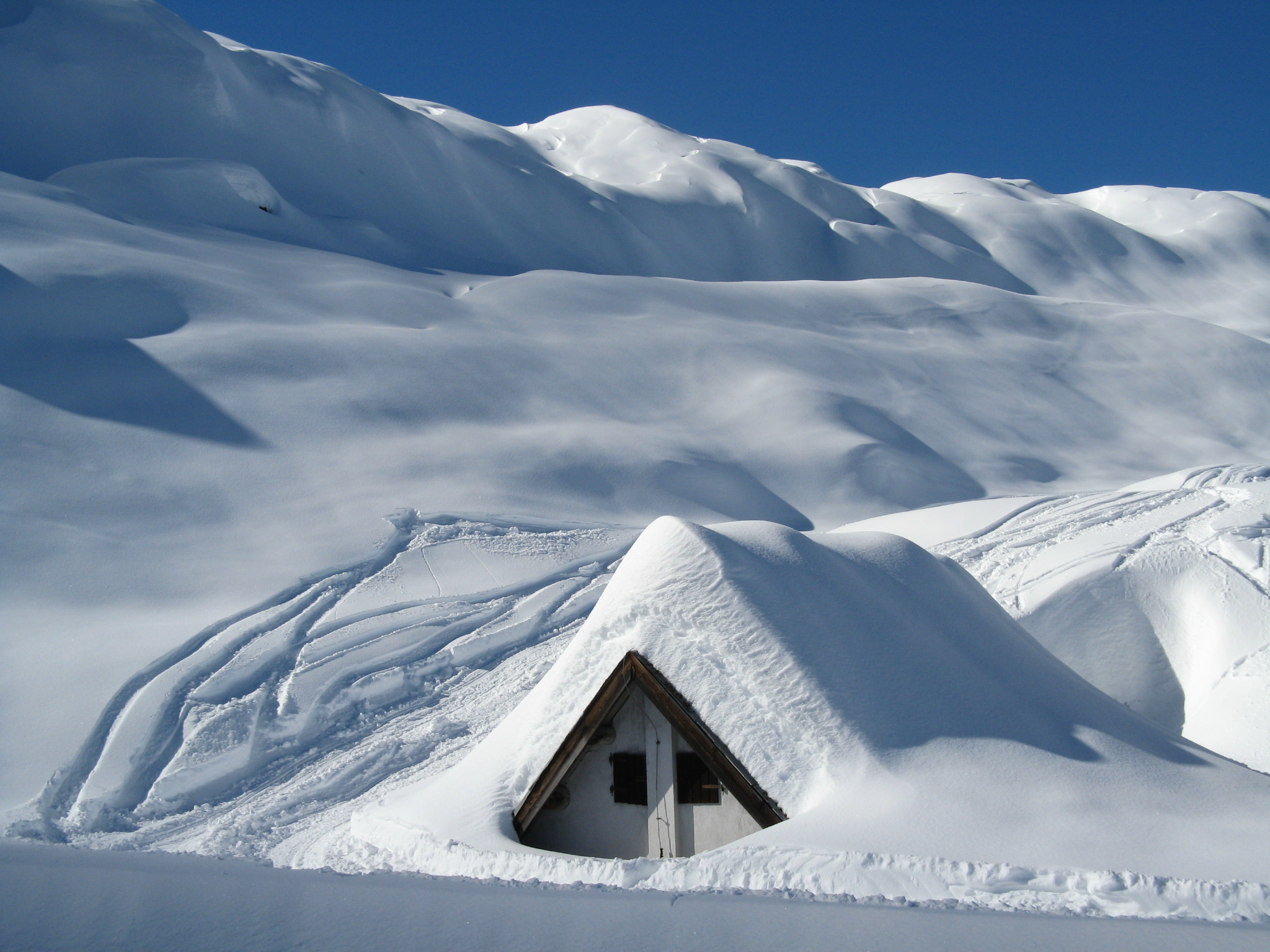 Baita innevata