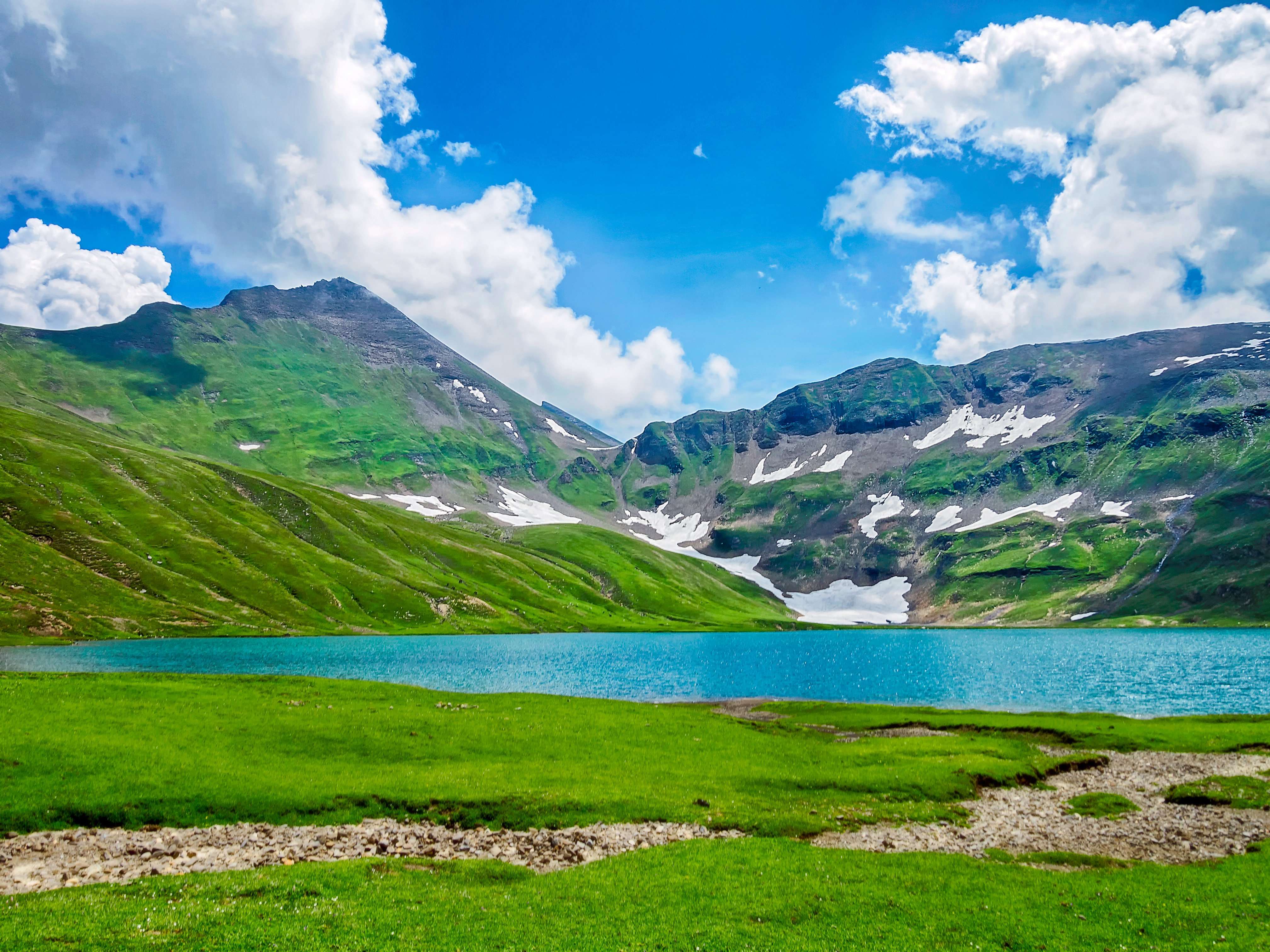 Dudipatsar Lake, Pakistan