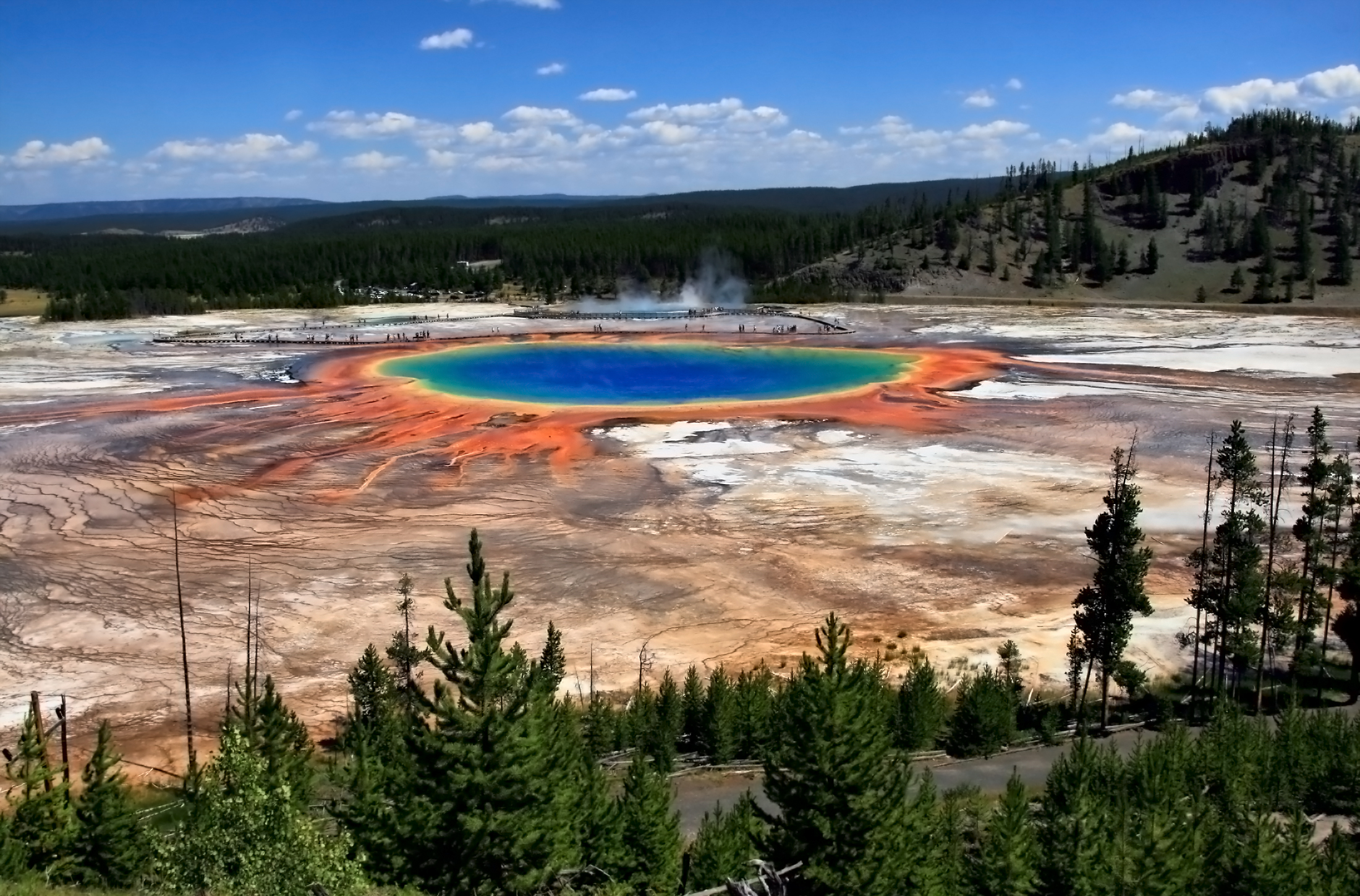 Grand Prismatic Spring and Midway Geyser Basin from above n