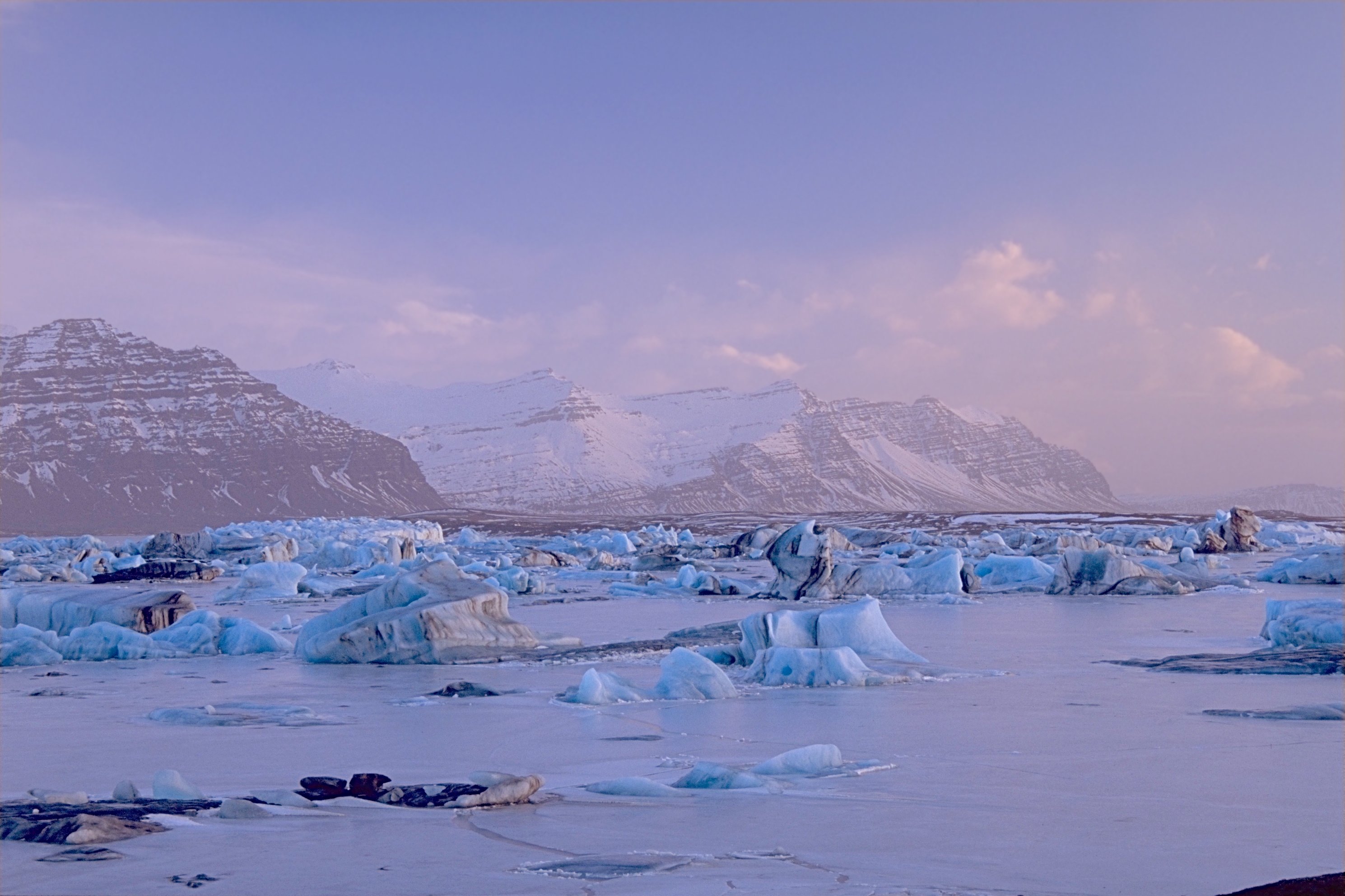 Joekullsarlon at Sunrise