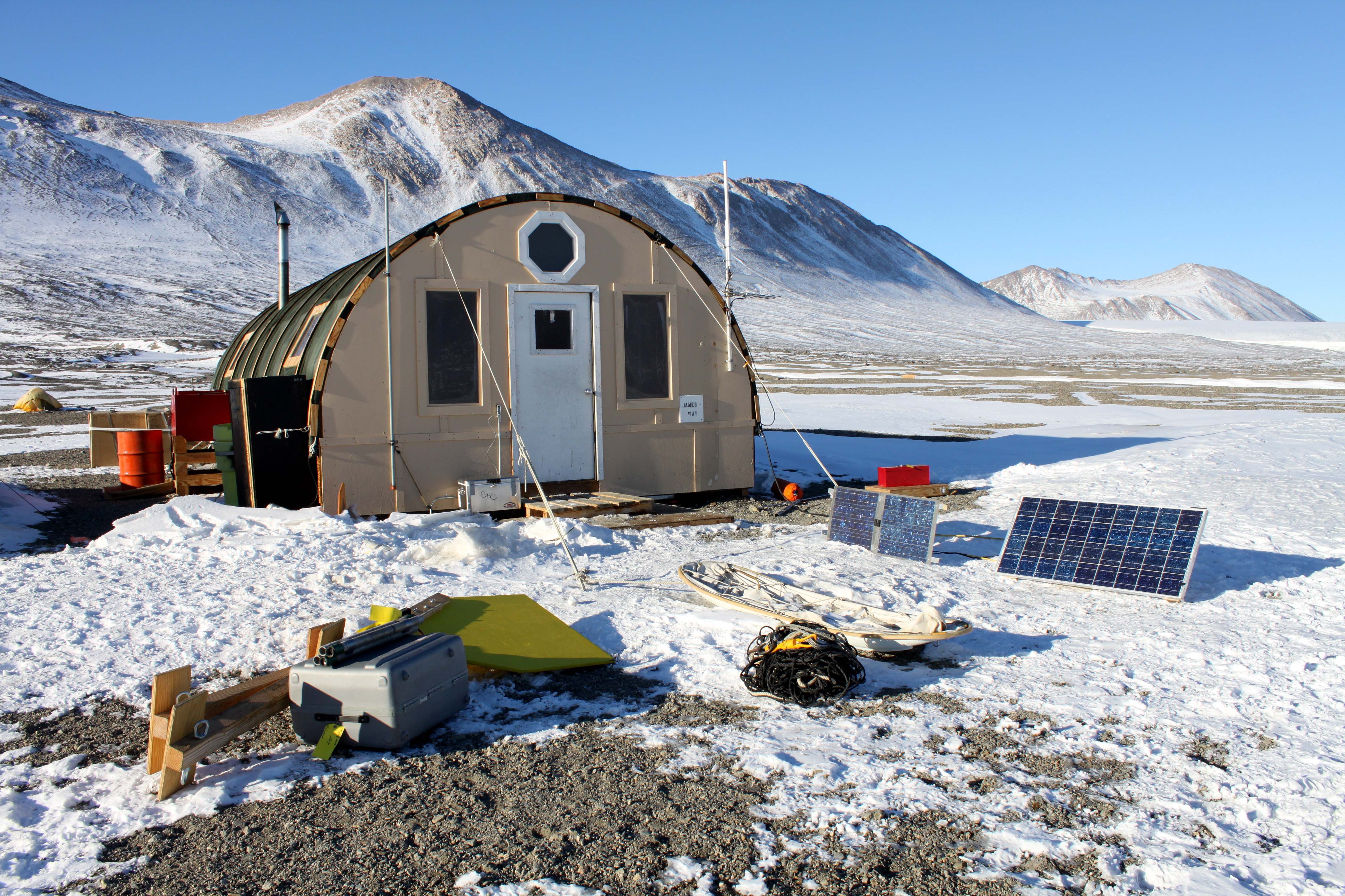 Lake Fryxell Camp