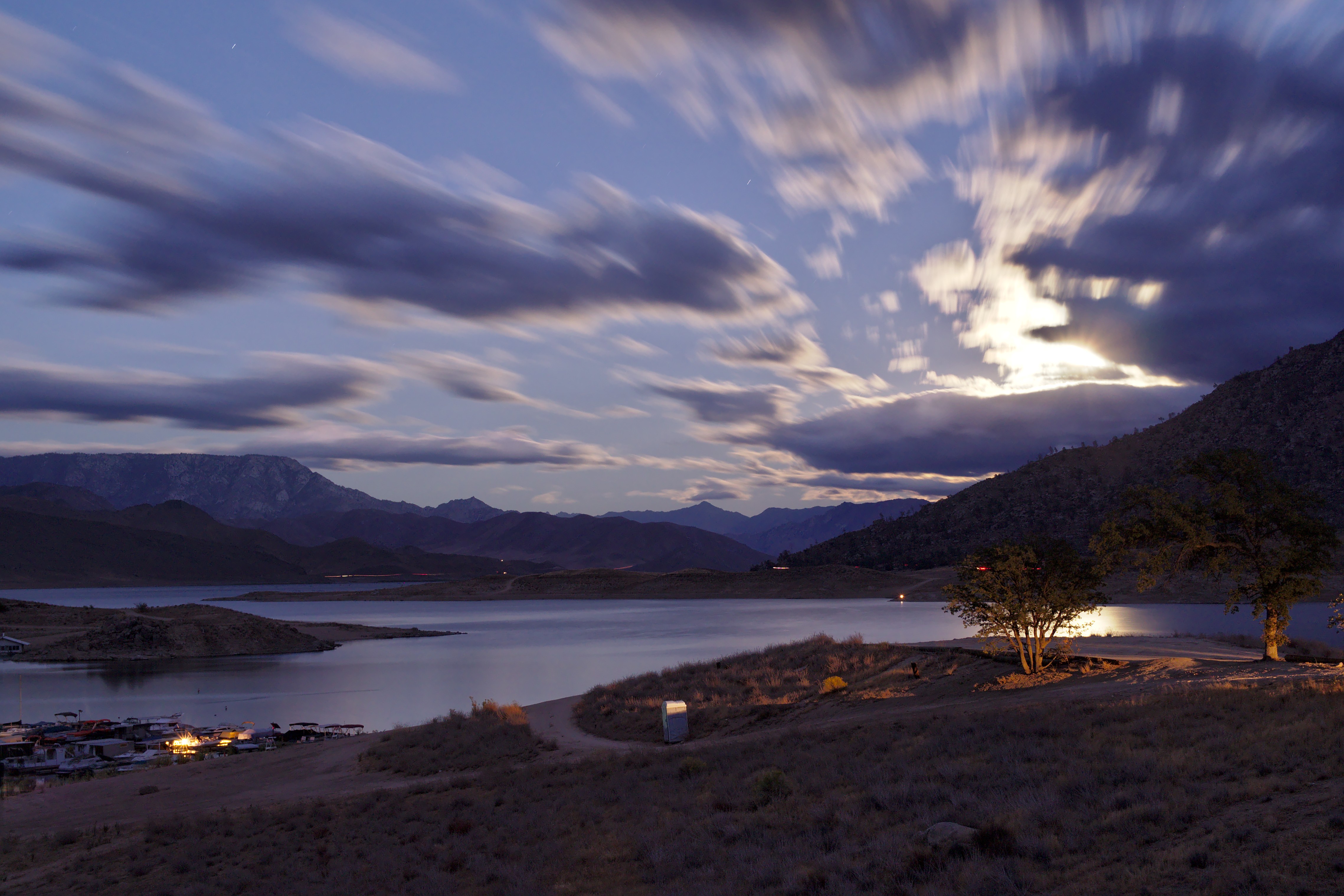 Lake Isabella moonrise from Pioneer Point 2016-10-15