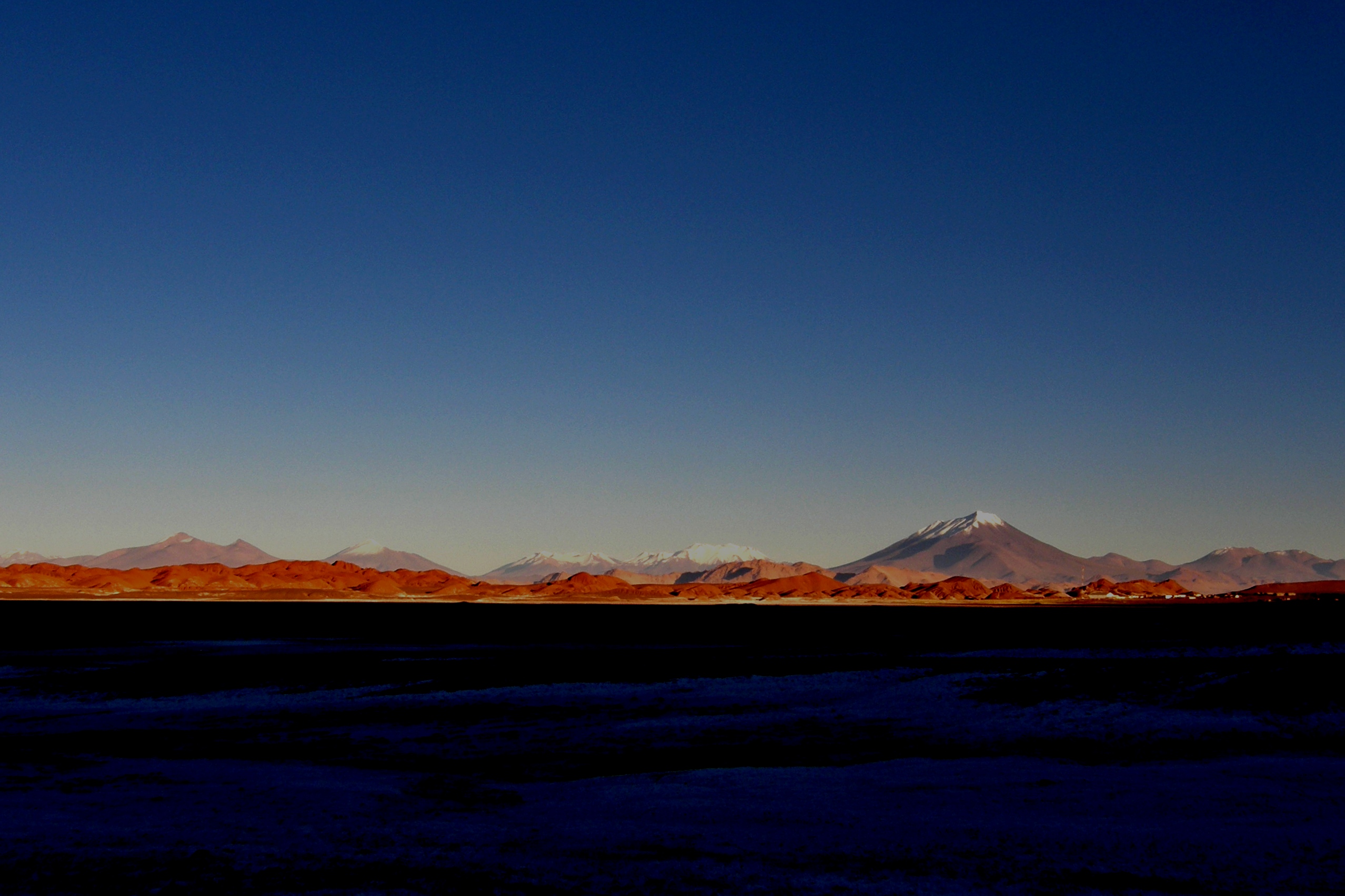 Lever de soleil sur les Andes,Tolar Grande, Argentine
