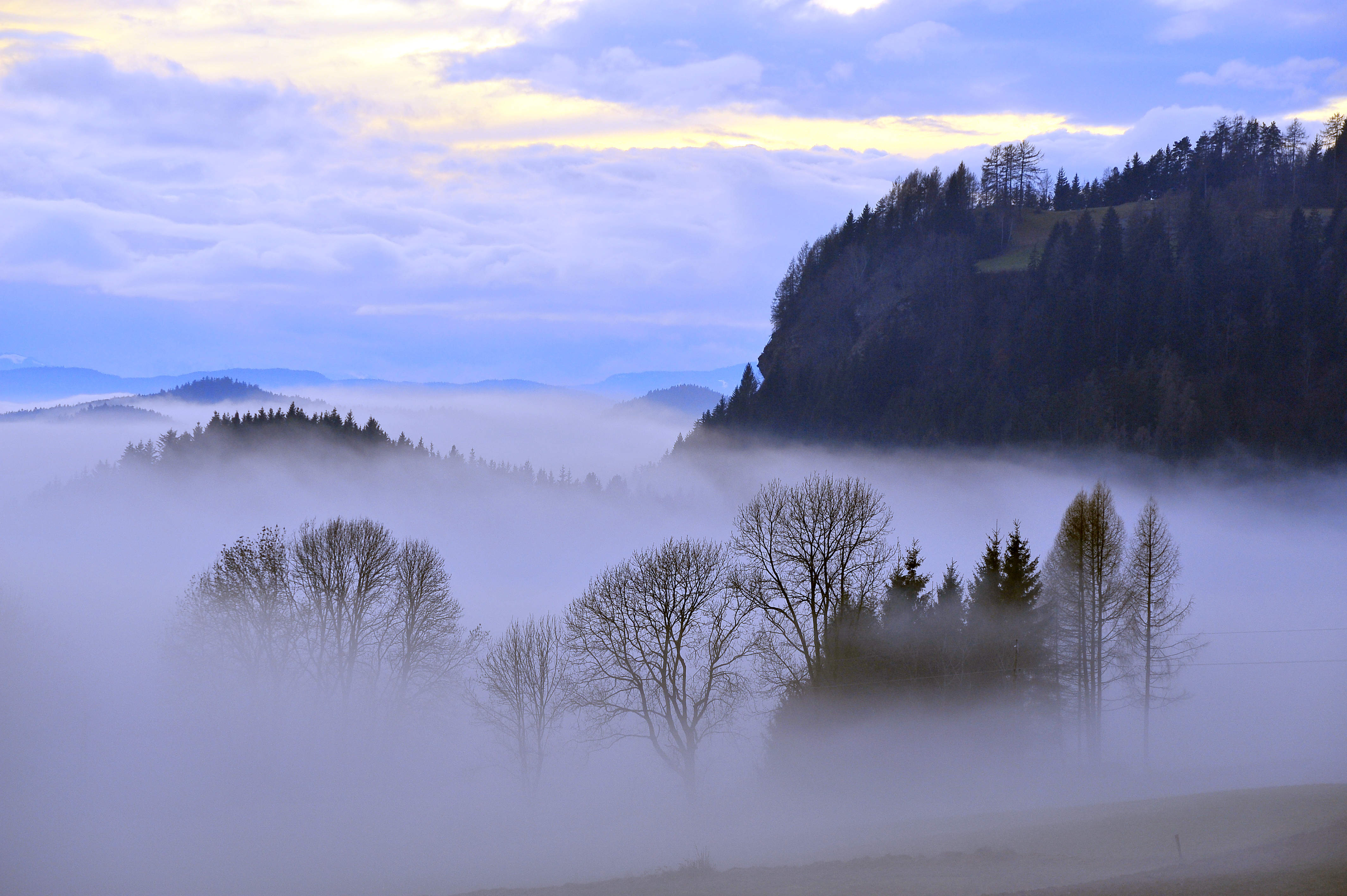 Liebenfels Soerg Blick nach Suedwesten 31122009 755
