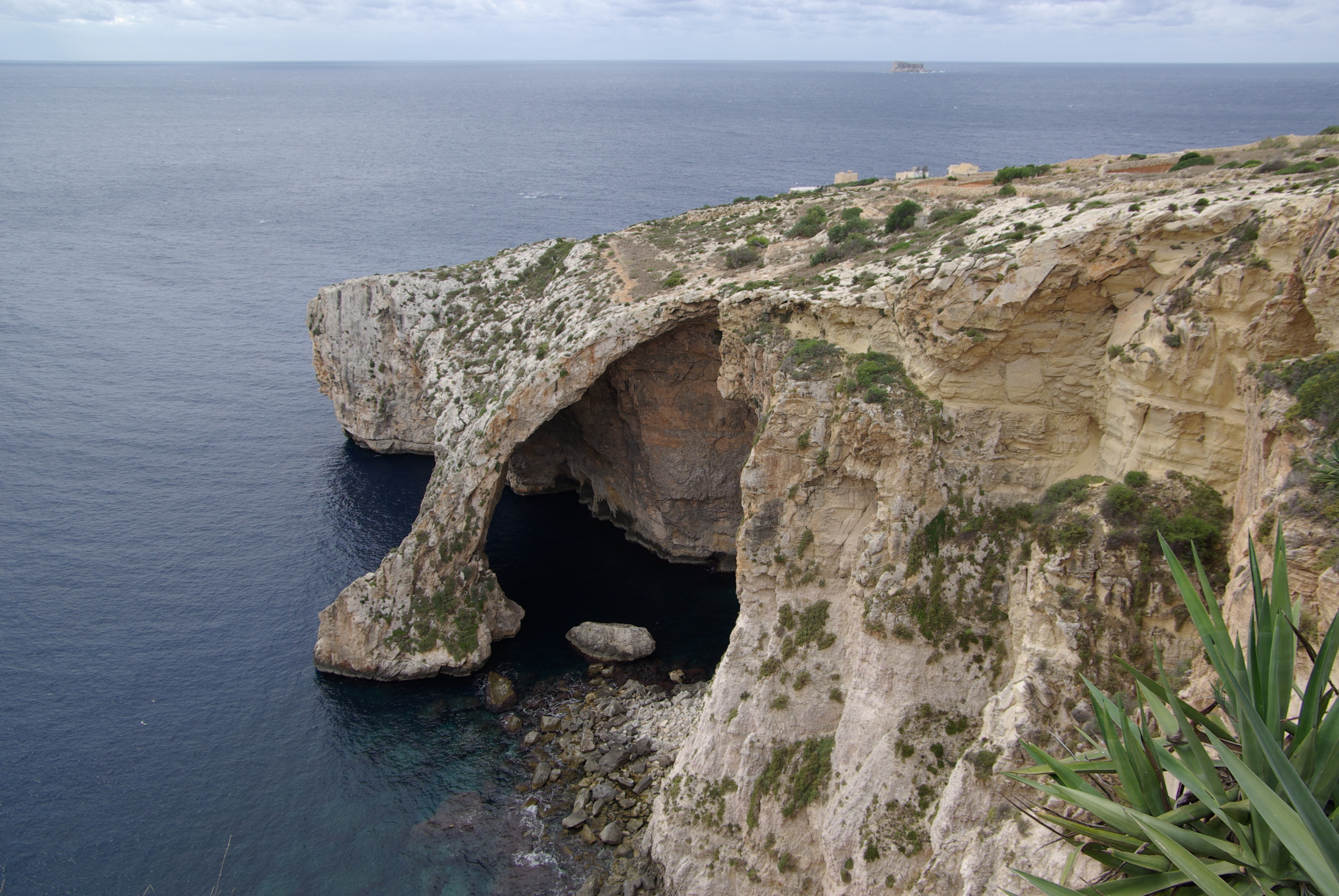 Malta Blue Grotto BW 2011-10-09 11-08-16