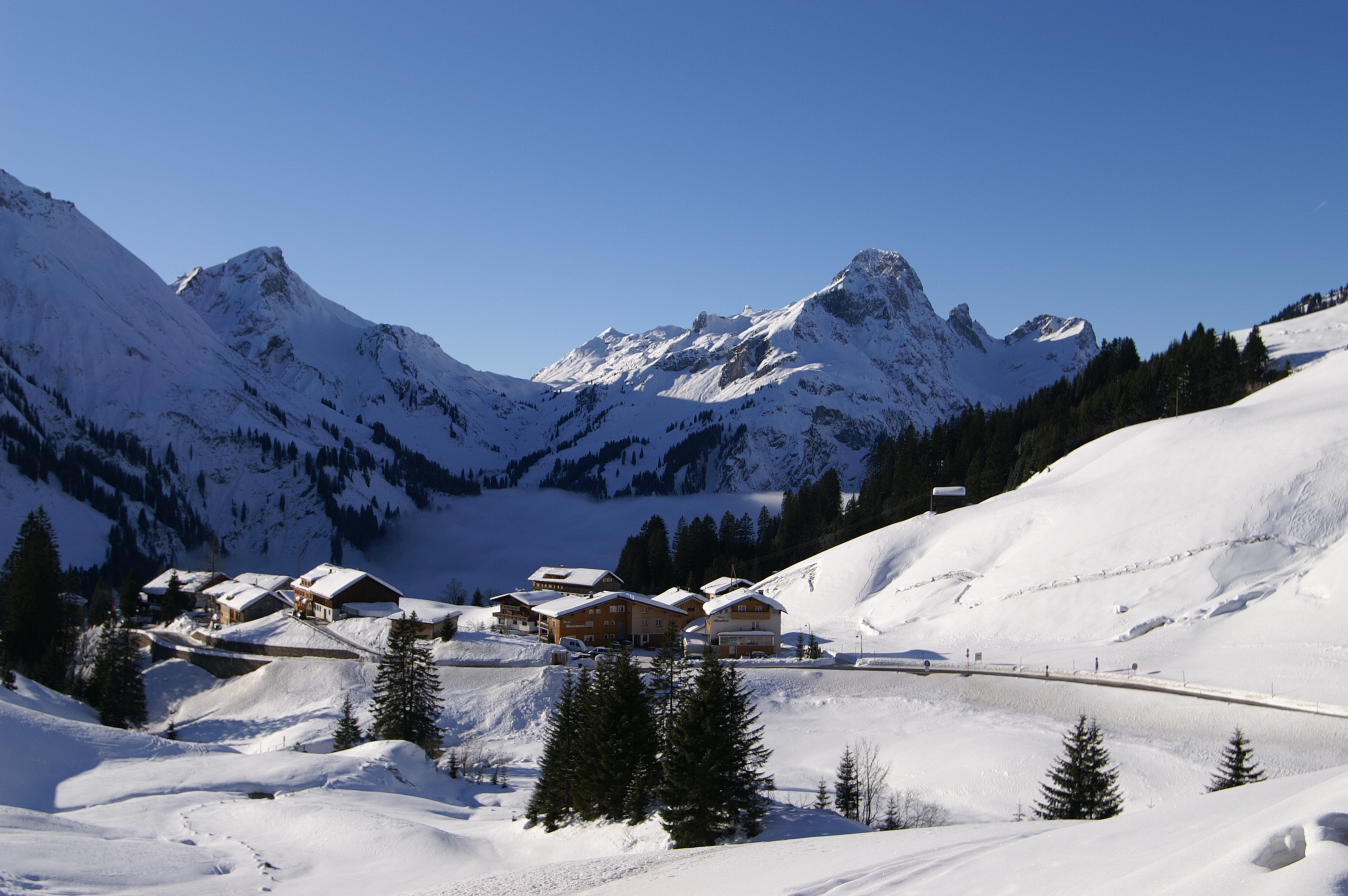 Nesslegg Schadona Rothorn Hohe Künzelspitze