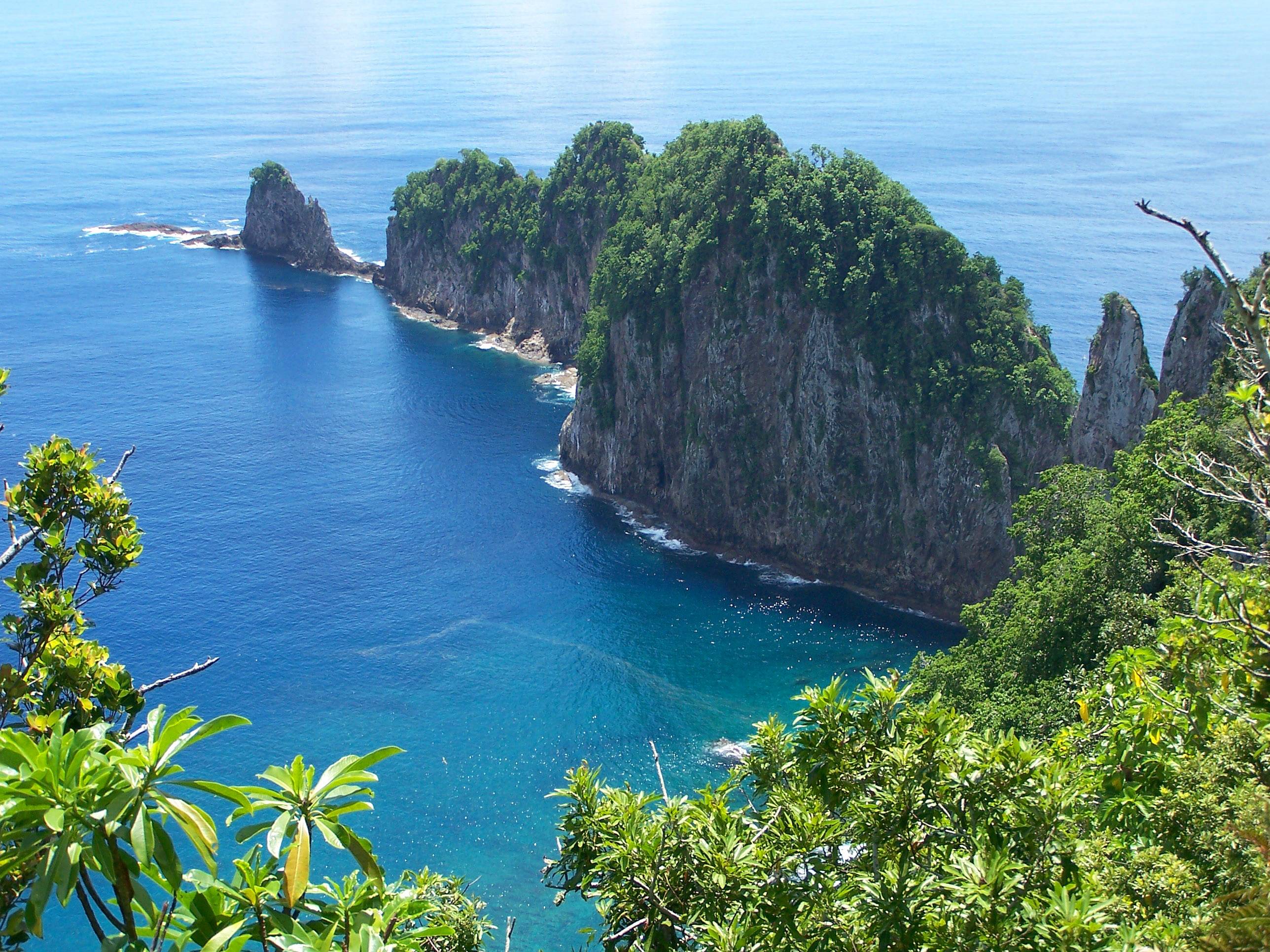Pola Islands Tutuila NPS