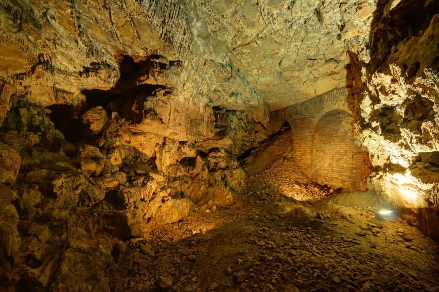 2011-09-21 14-55-01-grottes-cravanche