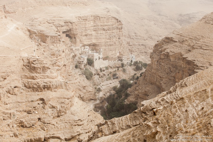 a desert in Israel or Palestine in September 2015, picture 3