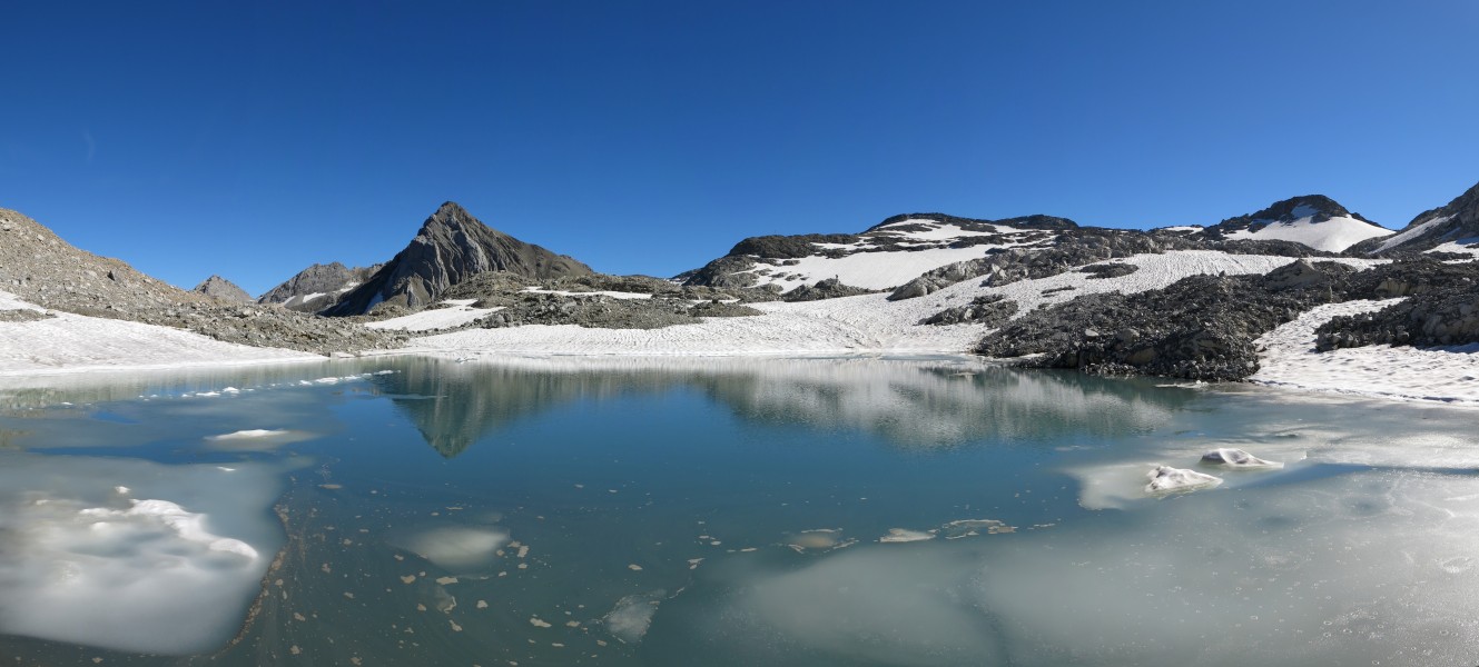 Brandner Gletscherrandsee mit Schesaplana