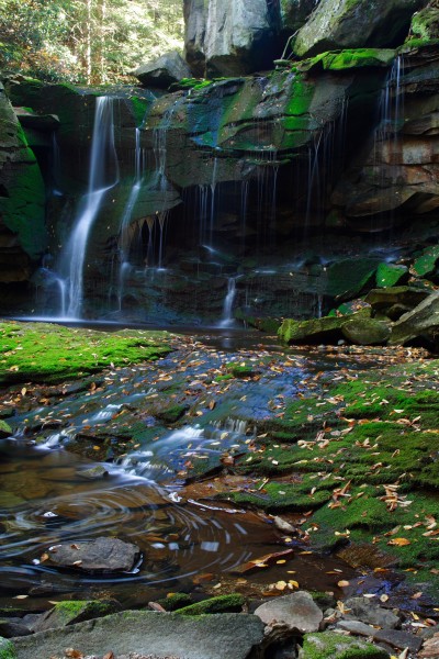 Elakala-waterfalls-vertical - West Virginia - ForestWander