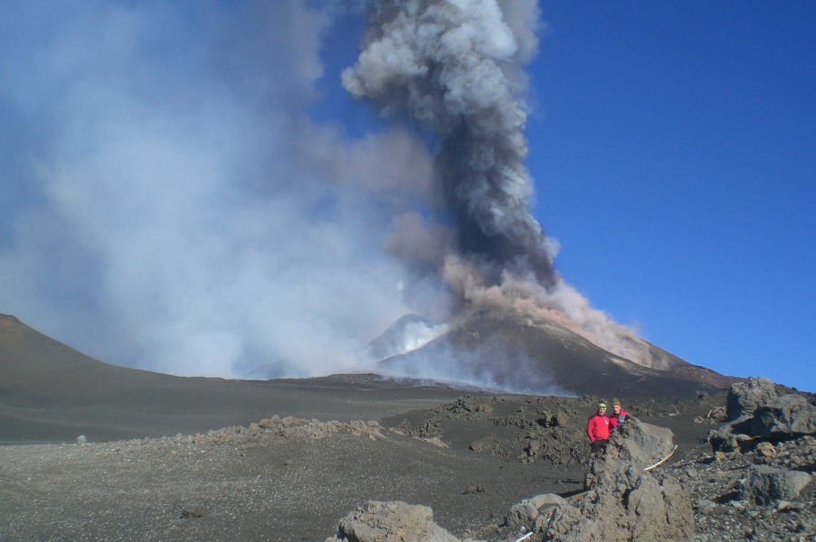 Etna Volcano Paroxysmal Eruption October 26 2013 - Creative Commons by gnuckx (10491870055)