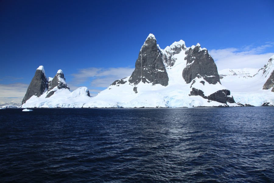False Cape Renard, Antarctica (6062382365)