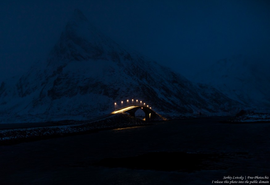 a bridge near Fredvang, Norway, in February 2020, photographed by Serhiy Lvivsky
