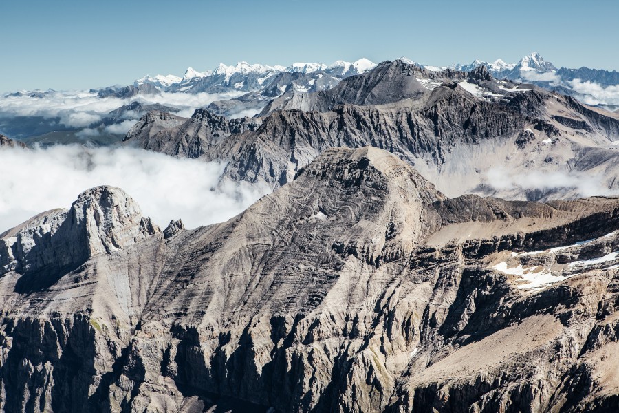 Great view over the swiss alps (Unsplash)