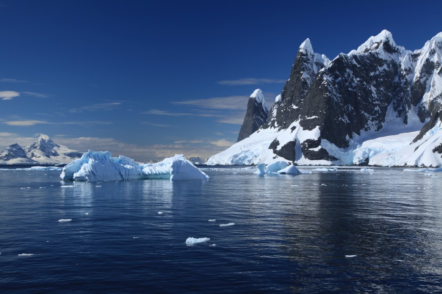 Lemaire Channel, Antarctica (6062299241)