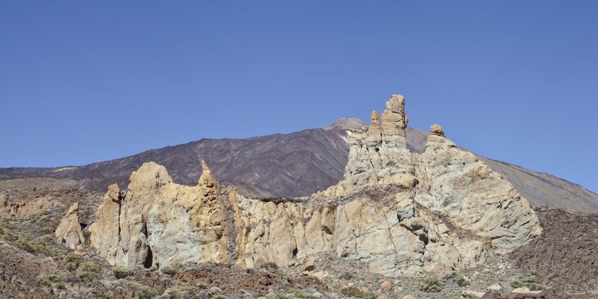 Roques de García, Parque Nacional del Teide, Santa Cruz de Tenerife, España, 2012-12-16, DD 08