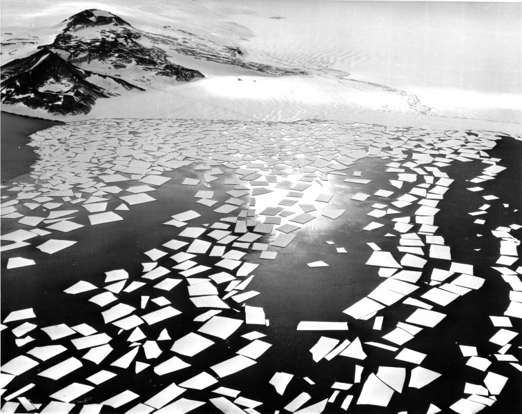 Sea ice blown out 1961 - Antarctica