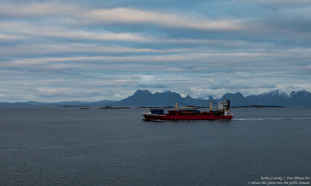 way from Svolvaer to Trollfjord, Norway, photographed in June 2018 by Serhiy Lvivsky, picture 3