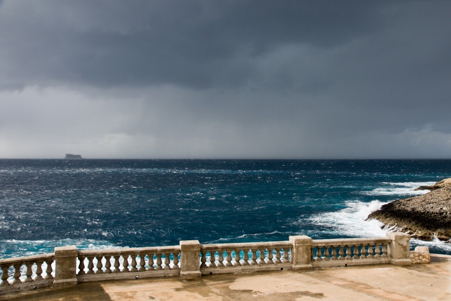 Wied Iz-Zurrieq Malta Stormy-Weather-01