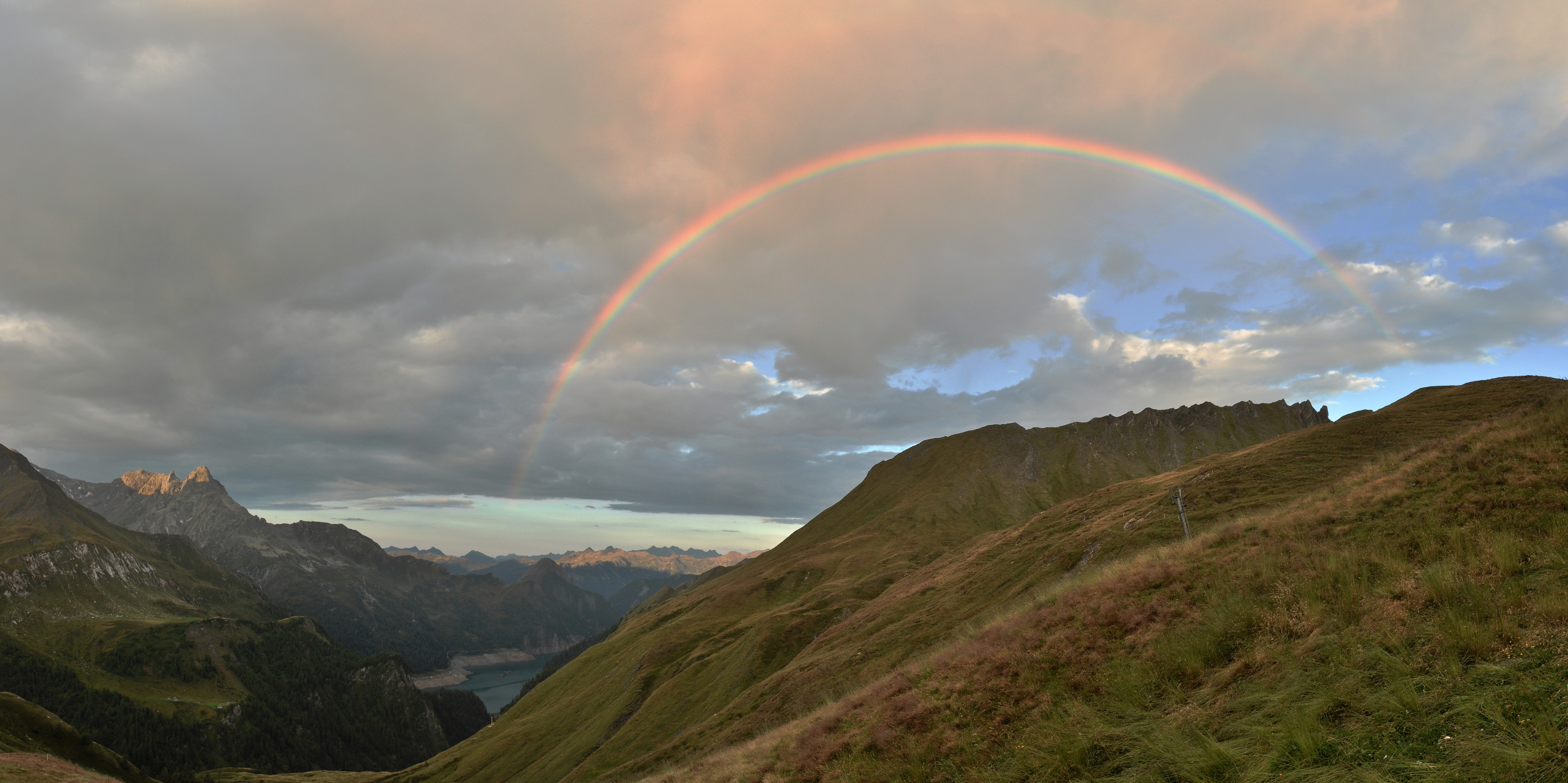 Regenbogen Motterasciohütte