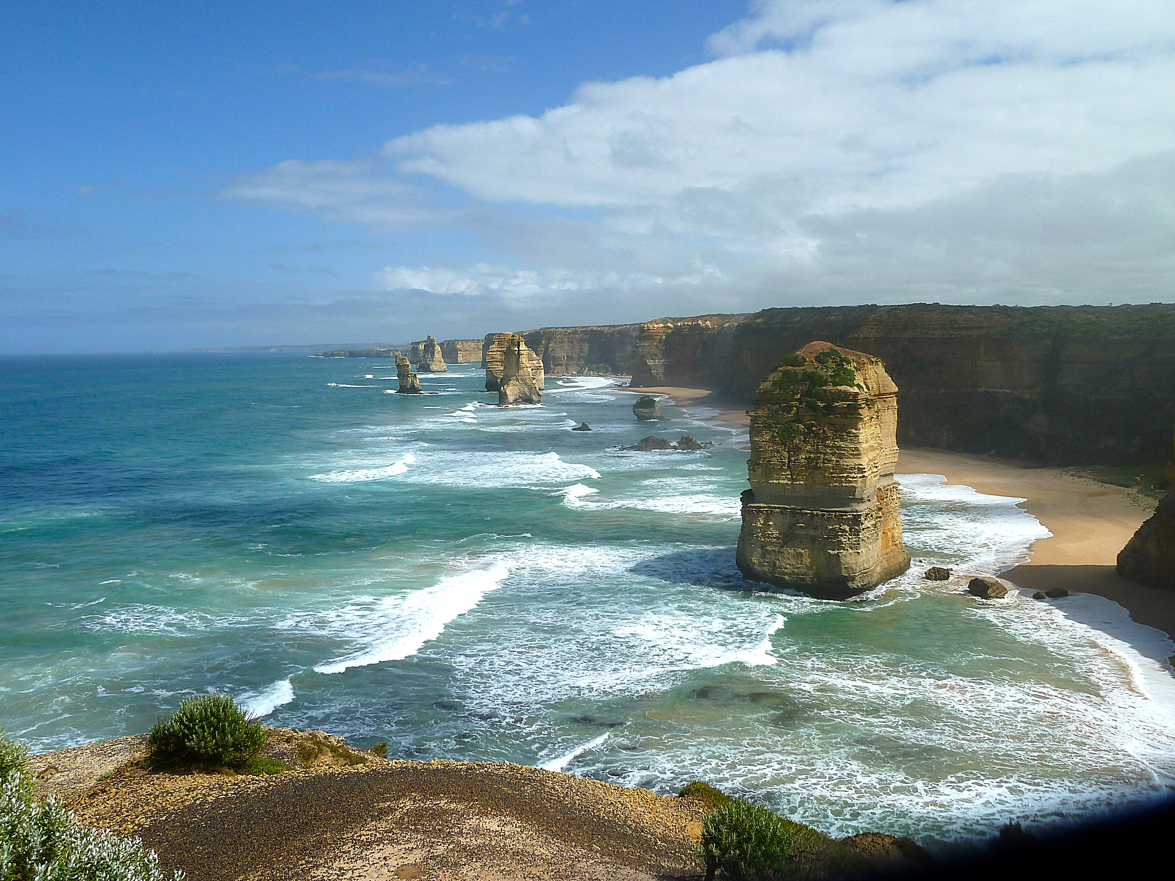 The Twelve Apostles 4572