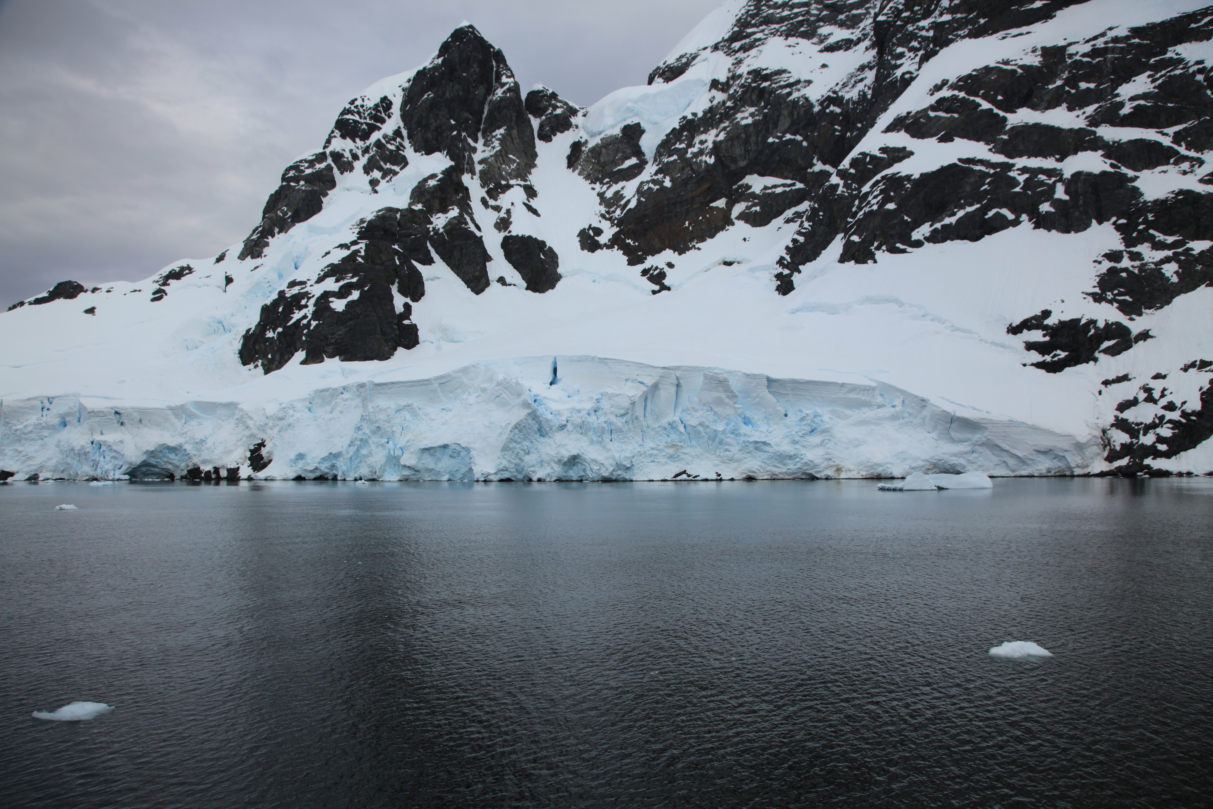 Lemaire Channel, Antarctica (6054222737)