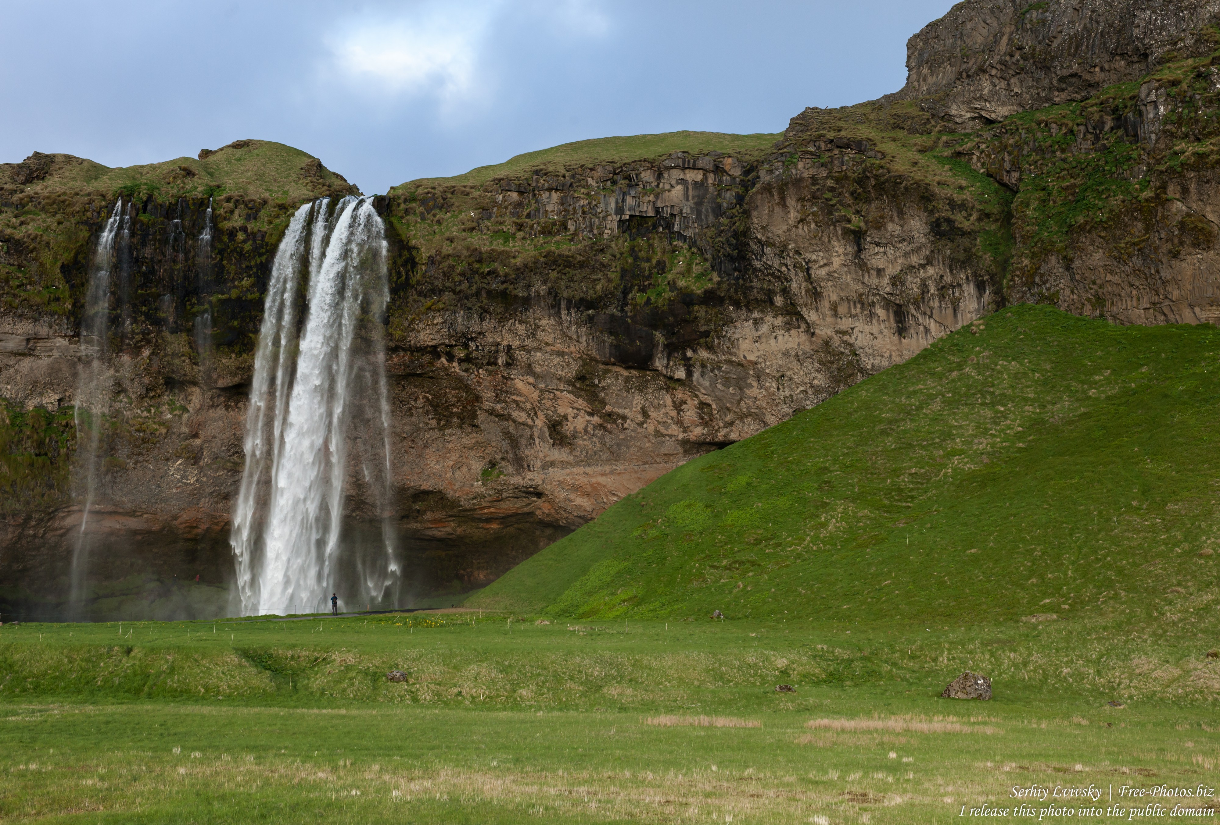 Seljalandsfoss waterfall, Iceland, in May 2019, photographed by Serhiy Lvivsky, picture 3