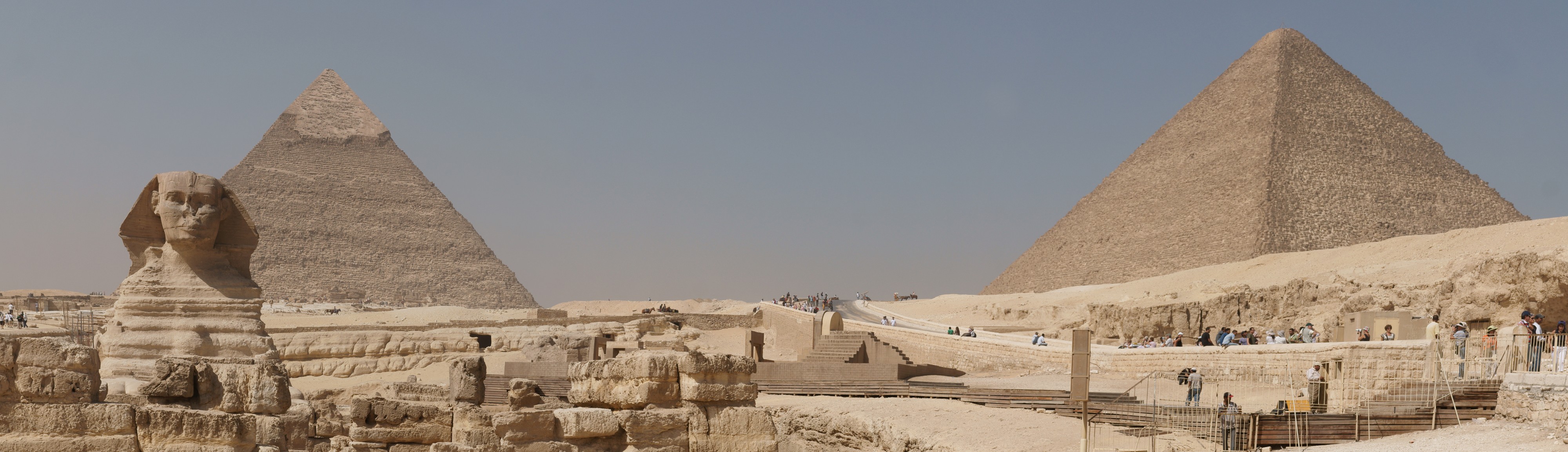 Sphinx and pyramids of Giza panorama