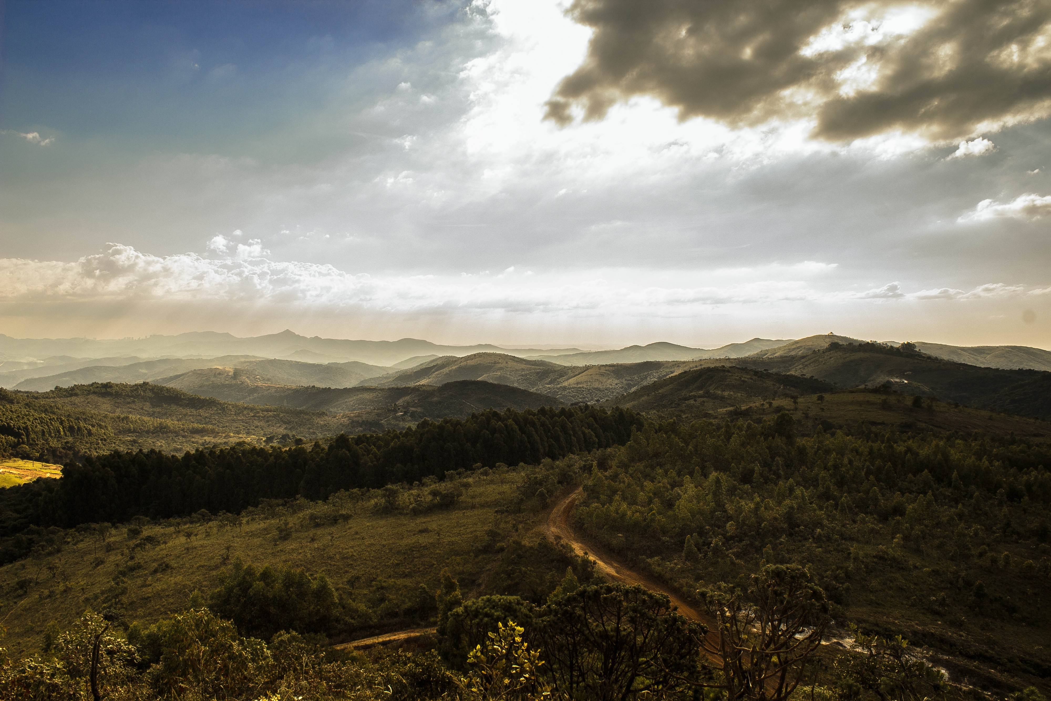 SunnyViewMistyHills(byTiagoGerken)