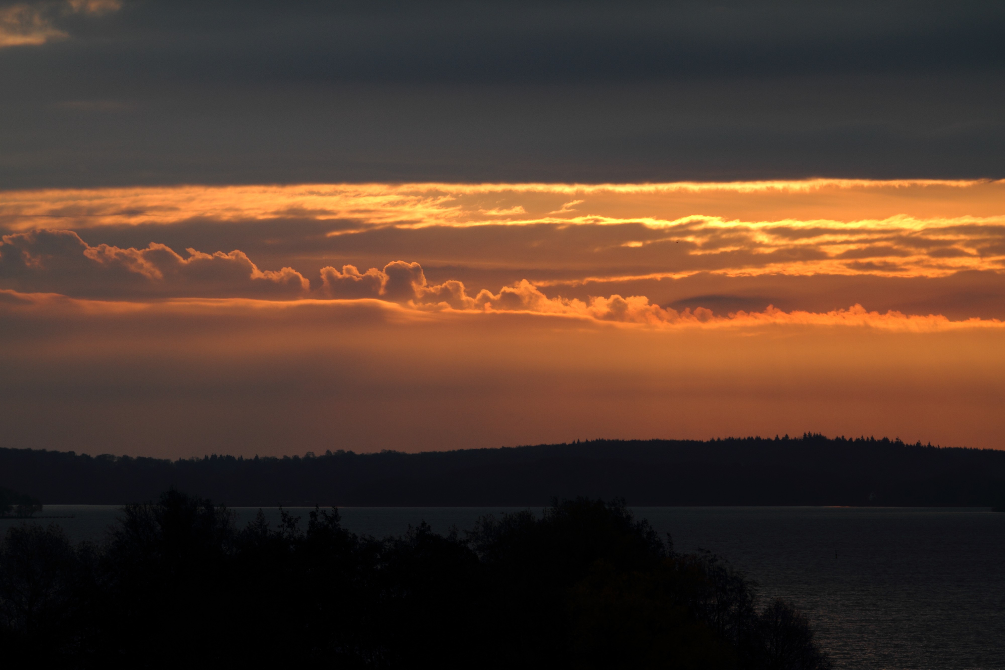 Sunrise 2009-11-06 (4116874815)
