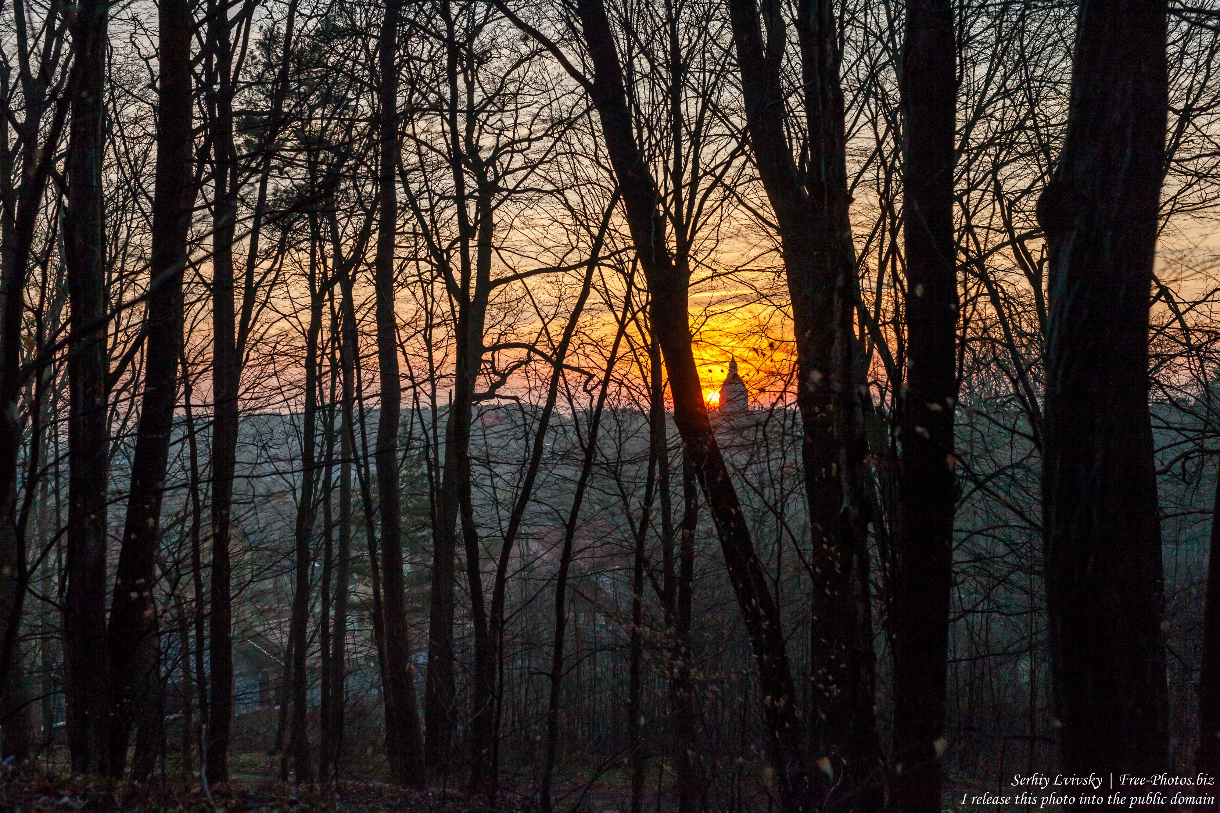 Photo of a sunset in Ukraine photographed in March 2019 by Serhiy ...